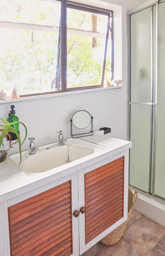 Boho Hill Apartment - Great Barrier Island Escape Okiwi Dış mekan fotoğraf